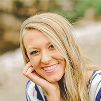 Madalyn headshot
